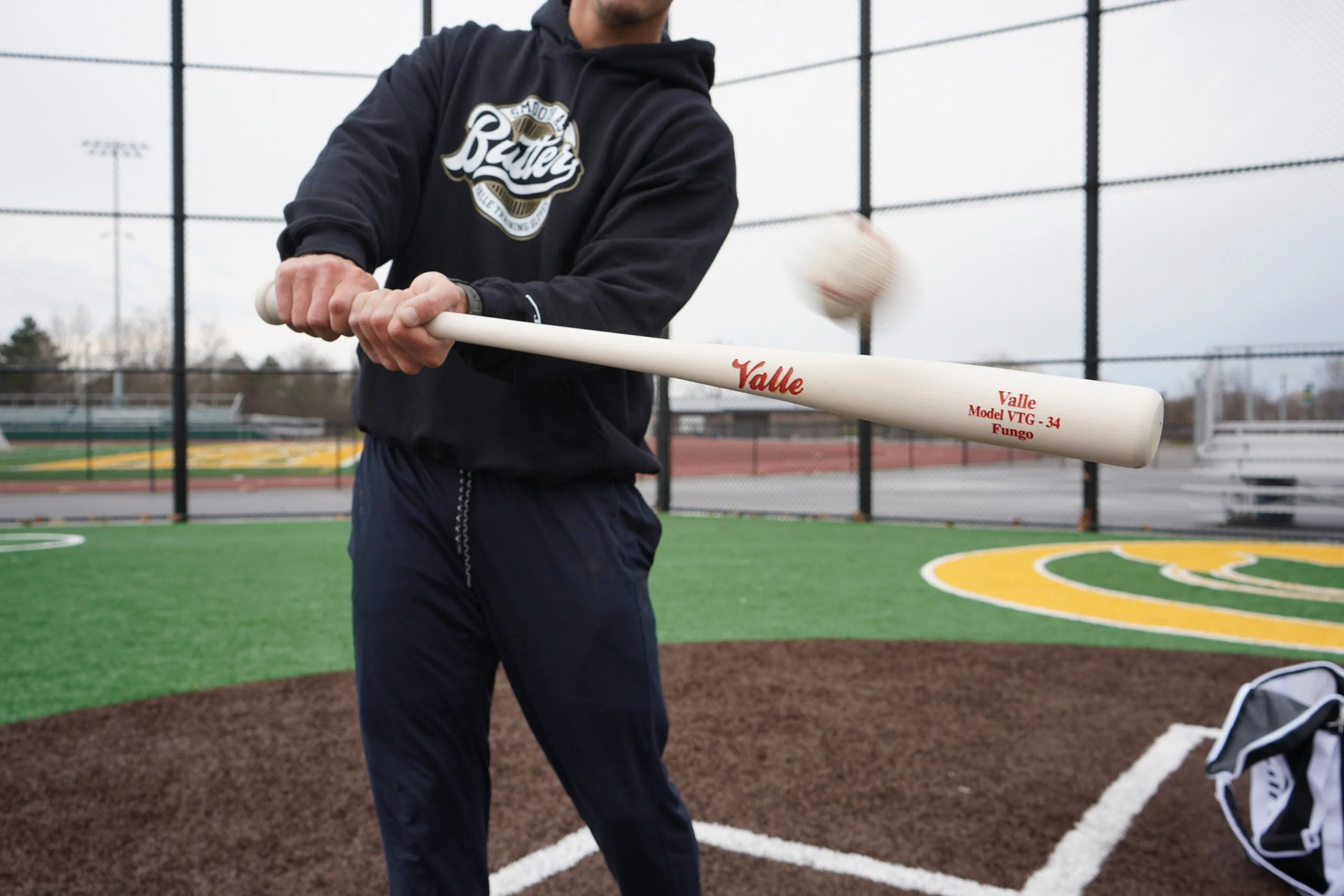 Eagle VTG Fungo Bat - Image 3